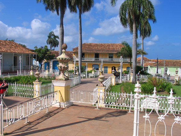 Trinidad Plaza Principal