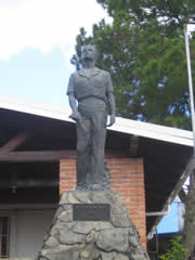 monumento al sig. Vito (Los pionieros à el pionier)