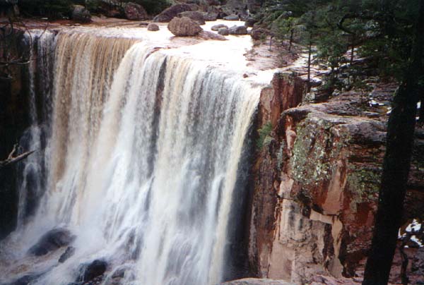 barranca del cobre cascata